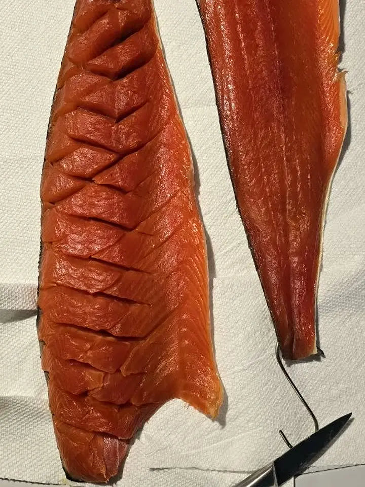 Lachsfilet — Heißräuchern, Räucherofen DREVOS Big
