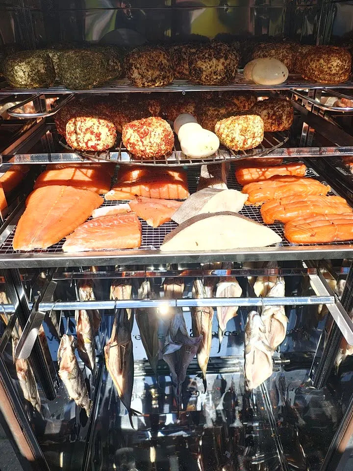Lachs und Fleisch – heißgeräuchert, geräuchert mit DREVOS Big PRO