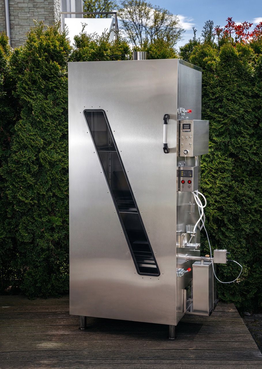 Smoke Chamber 50 + – Vorderansicht