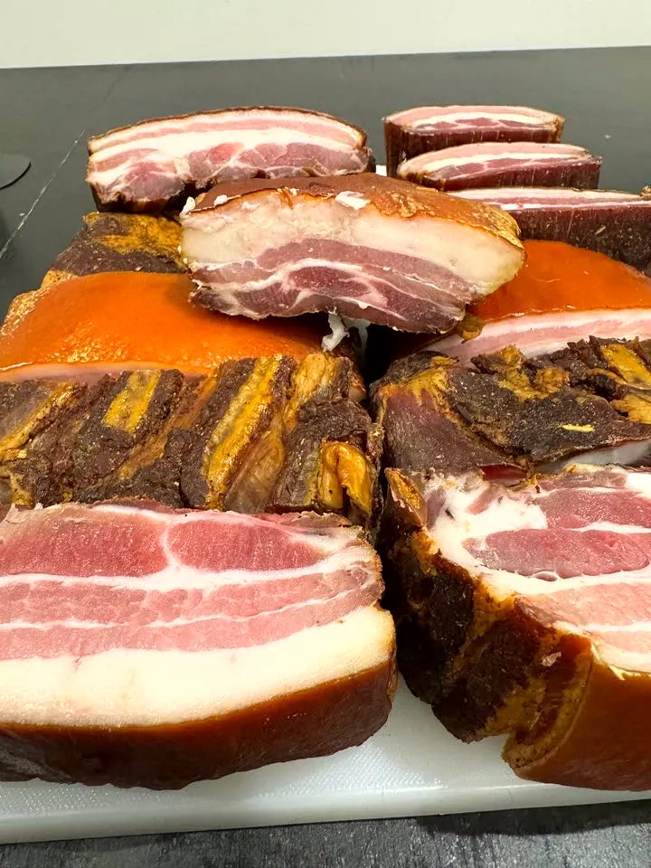 Bauchspeck und Nacken – zum Servieren, Räucherkammer DREVOS Smoke Chamber 50+